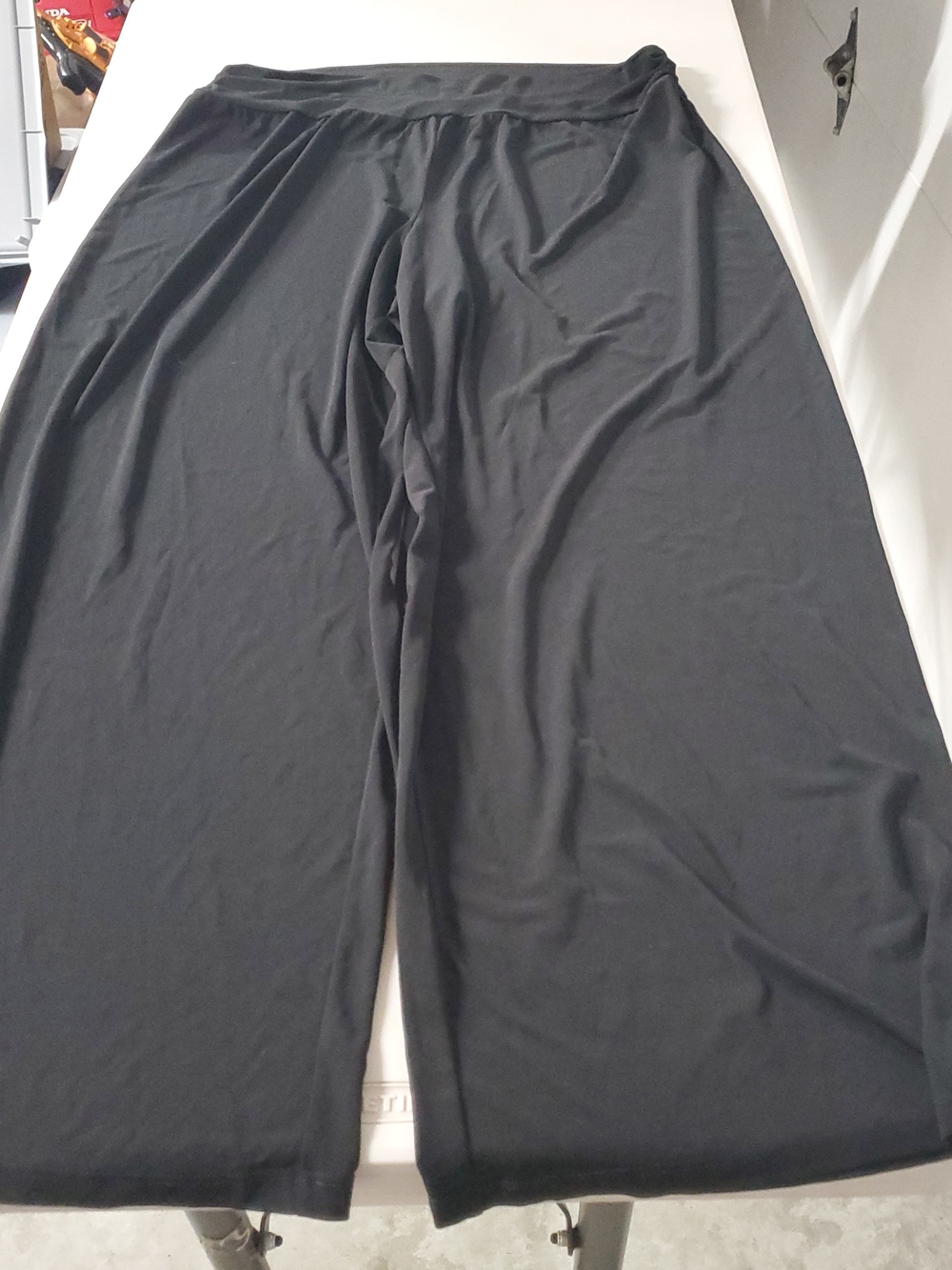 Apt. 9 Women’s Wide-Leg Black Yoga Pants
